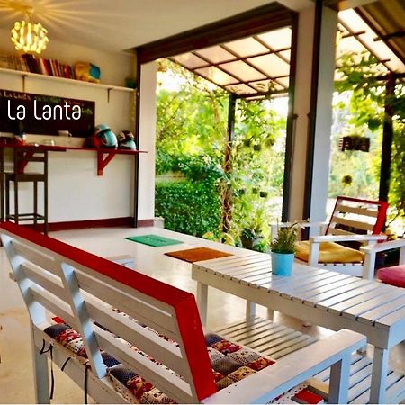 Hotel Lom La Lanta à Ko Lanta Extérieur photo